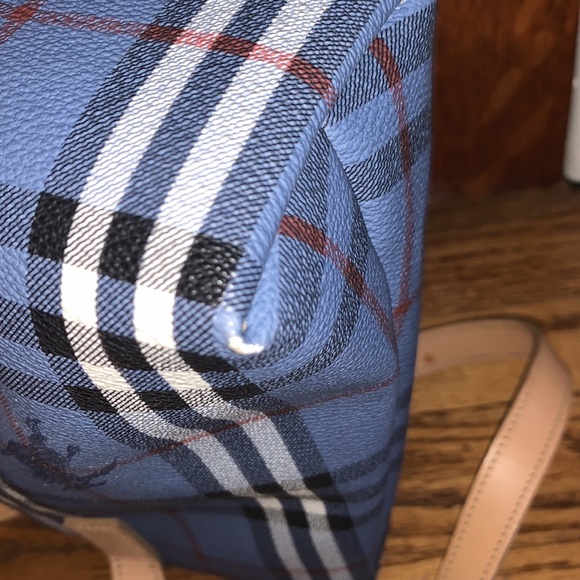 Blue plaid Burberry Tote with trademark horse logo. - Picture 7 of 13